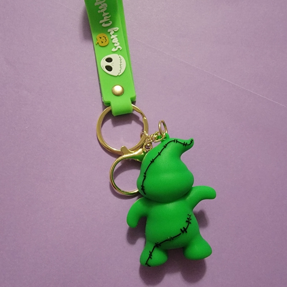 Oogie Boogie Keychain - Picture 3 of 4